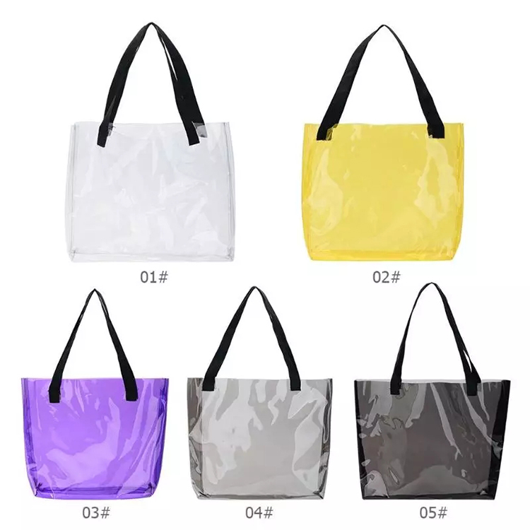 Sacola transparente com costura de PVC e alças pretas